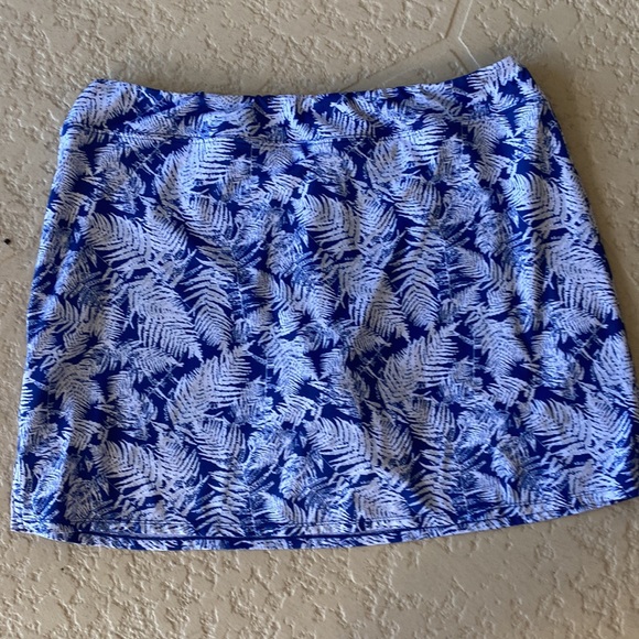 Tranquility Pickleball/Golf Skort - Picture 3 of 4